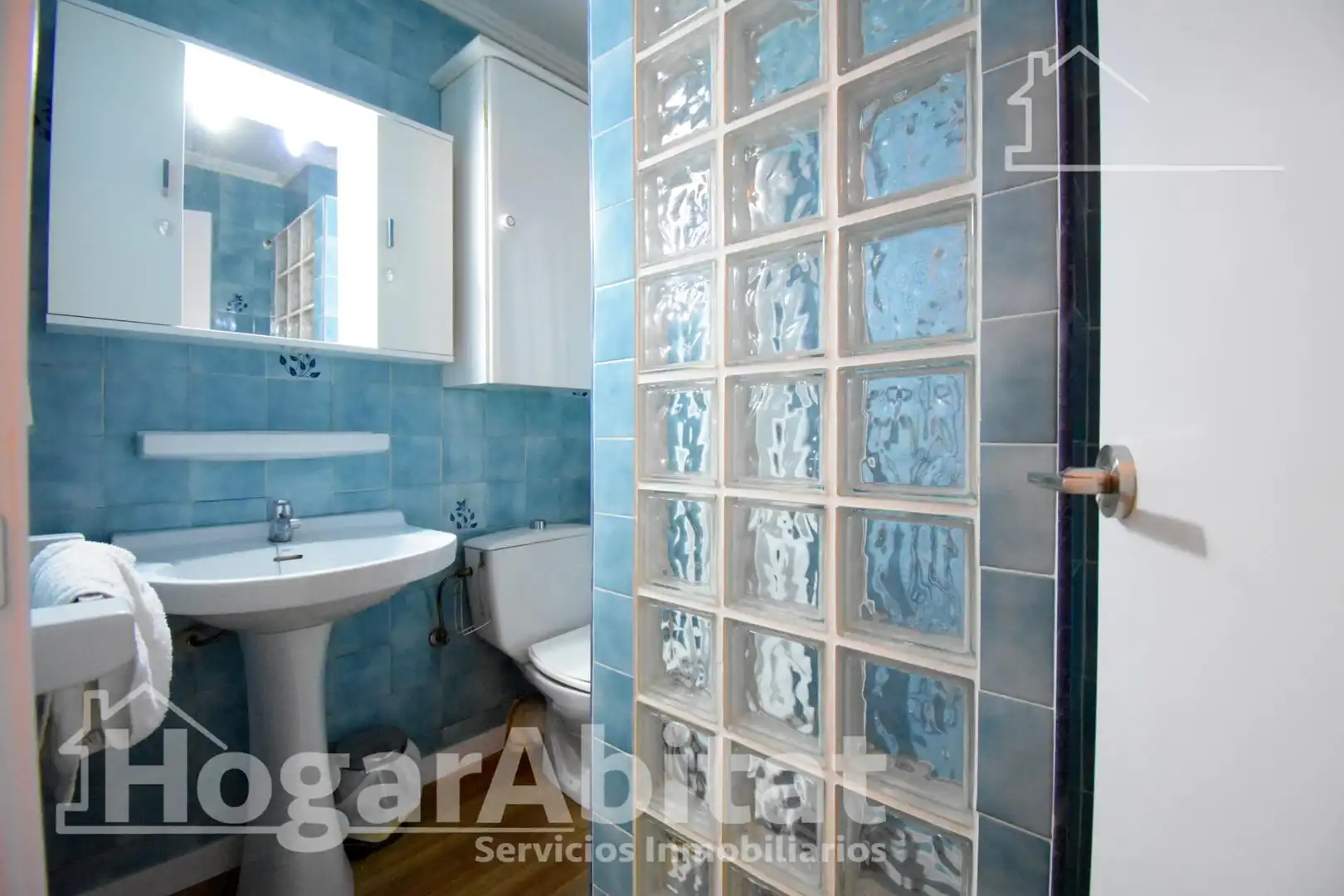 Bathroom of Flat for sale in Beniarbeig  with Air Conditioner, Heating and Parquet flooring