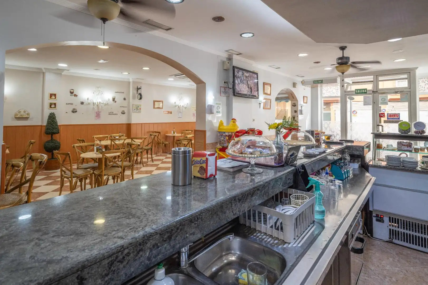 Business premises for sale in de Jueves, imagen 2