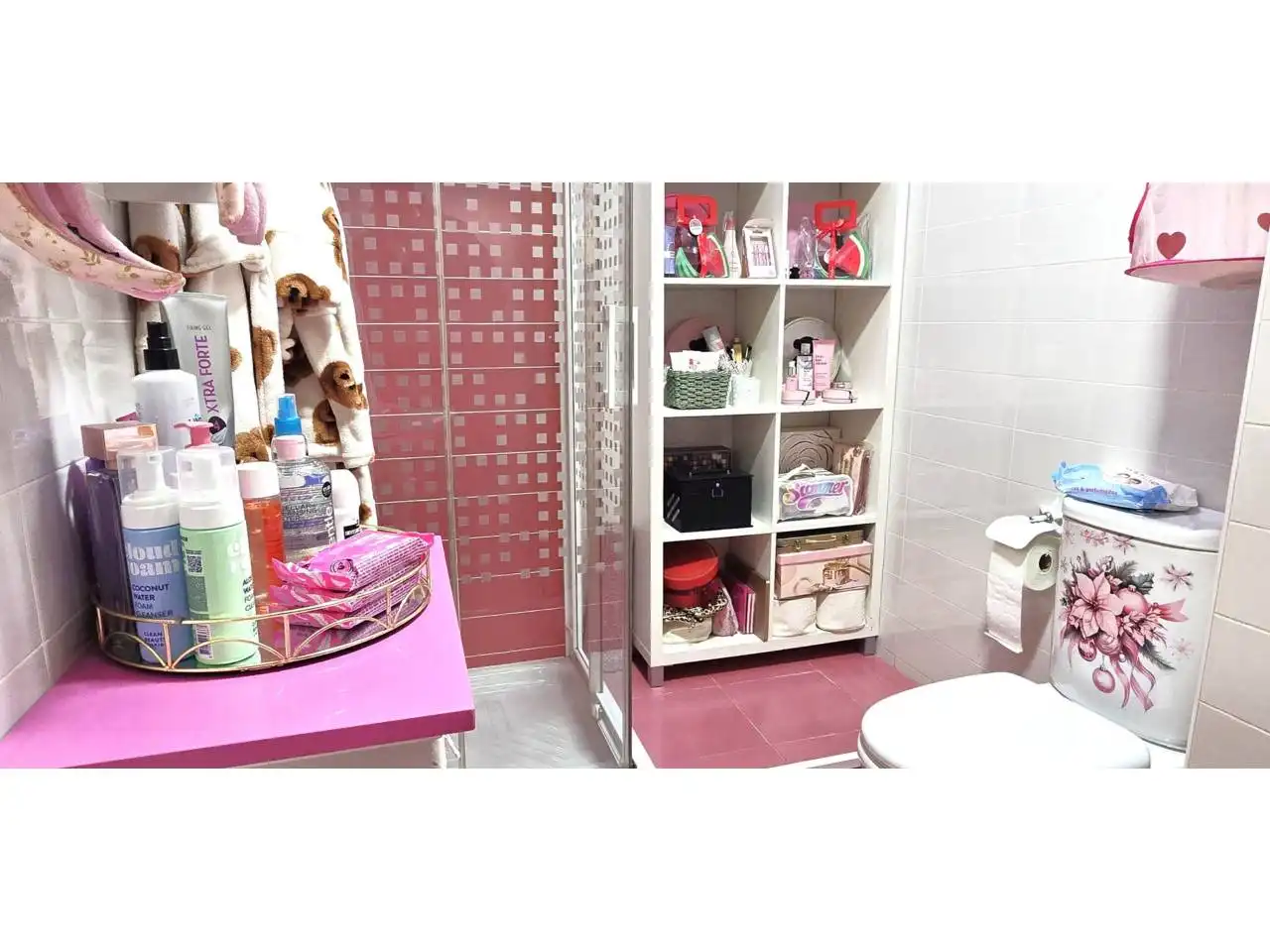 Bathroom of Detached homes for sale in Roquetas de Mar  with Terrace and Furnished