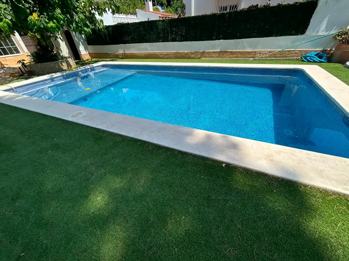 Piscina de Casa o xalet en venda en Paterna amb Aire condicionat, Calefacció i Jardí privat