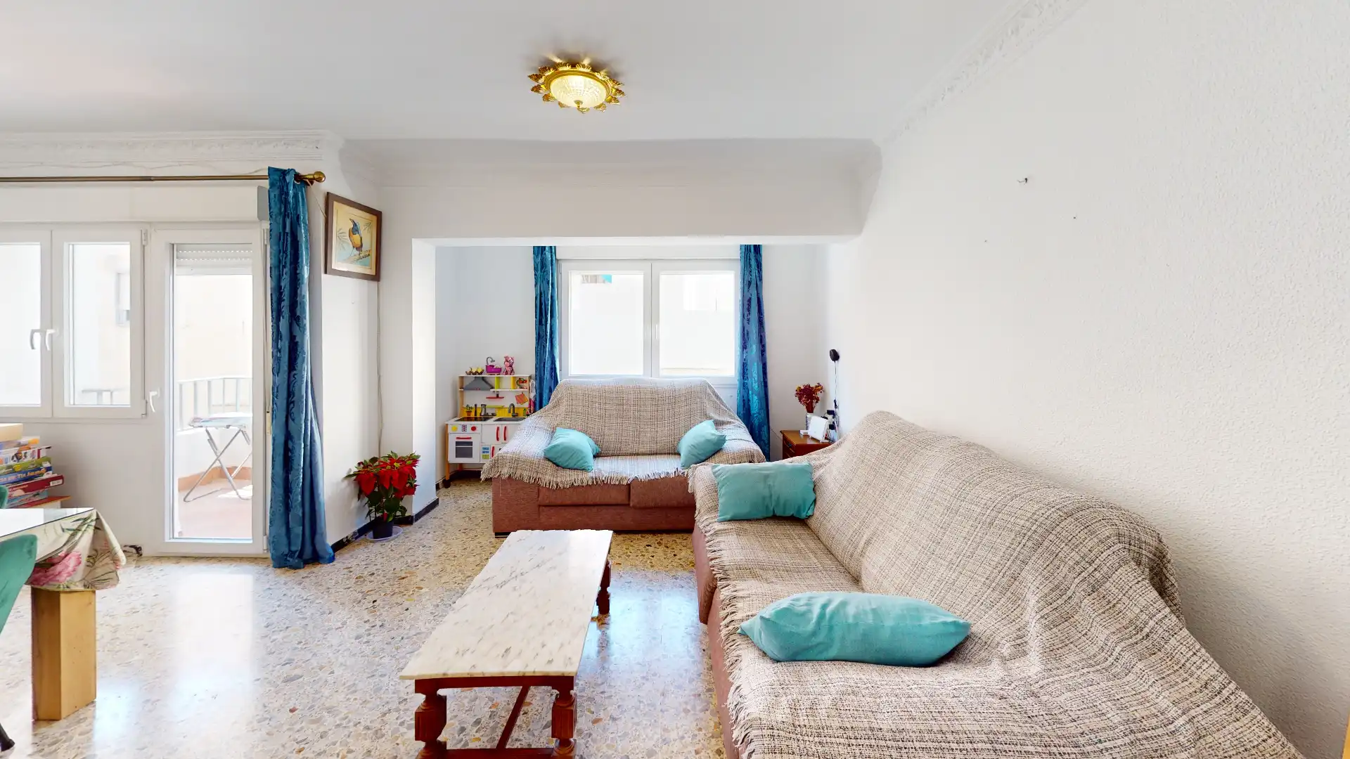 Sala de estar de Piso en venta en Almería con Aire acondicionado, Calefacción y Trastero