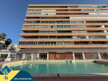 Penthouse with pool for sale in Playa del Acequión, Náufragos y Rocío del Mar