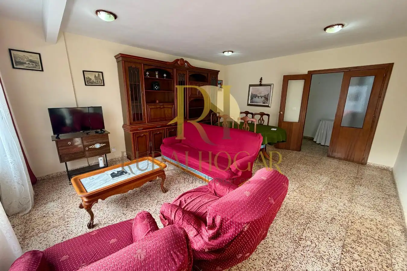 Sala de estar de Piso en venta en Molina de Aragón con Calefacción, Terraza y Amueblado