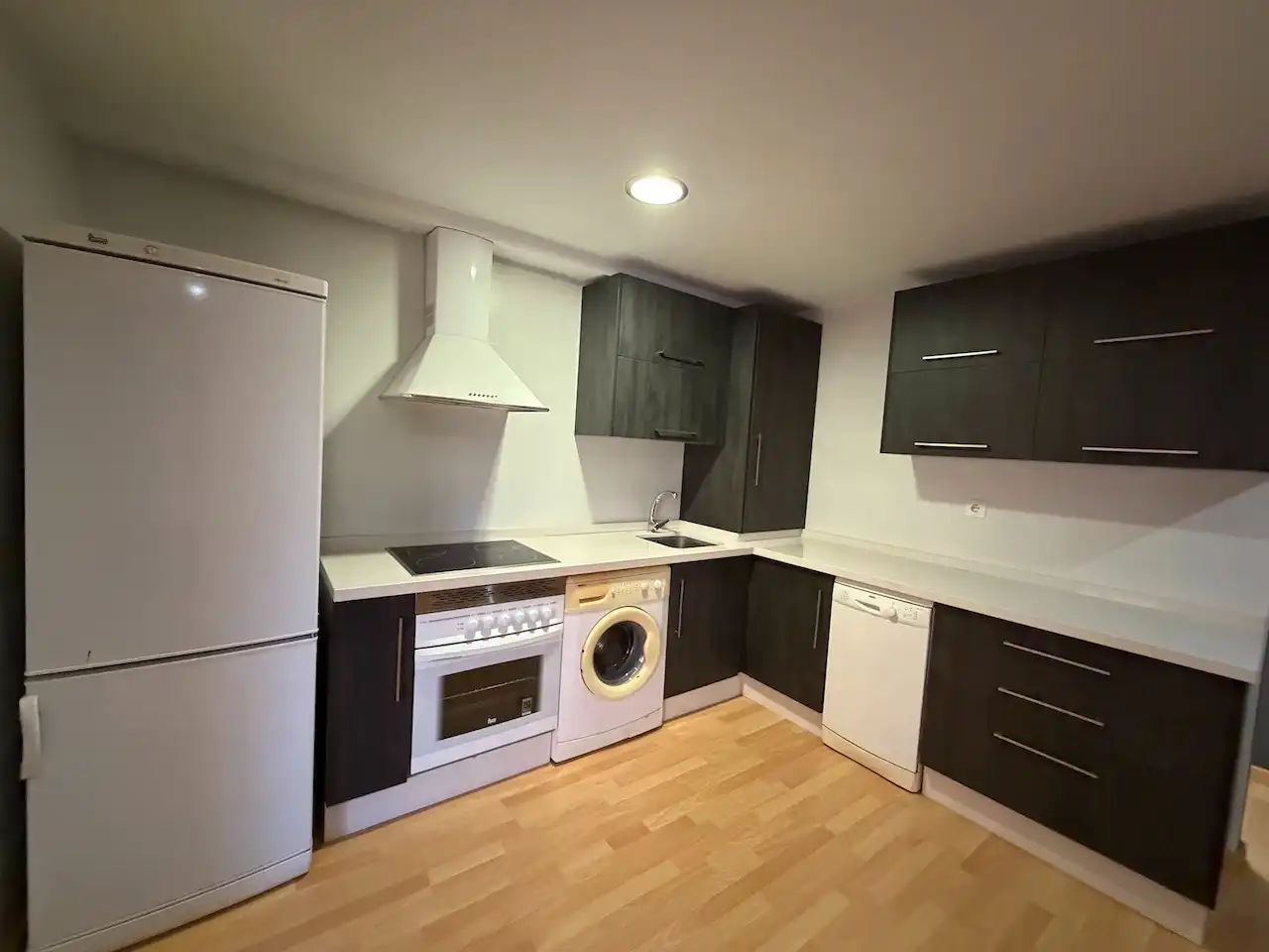 Kitchen of Apartments for sale in Vélez-Málaga  with Air Conditioner and Furnished