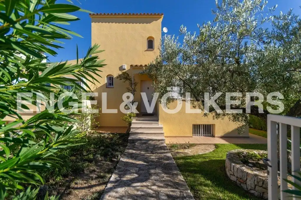 Chalet con piscina en venta en Carrer Margalló 42, imagen 13