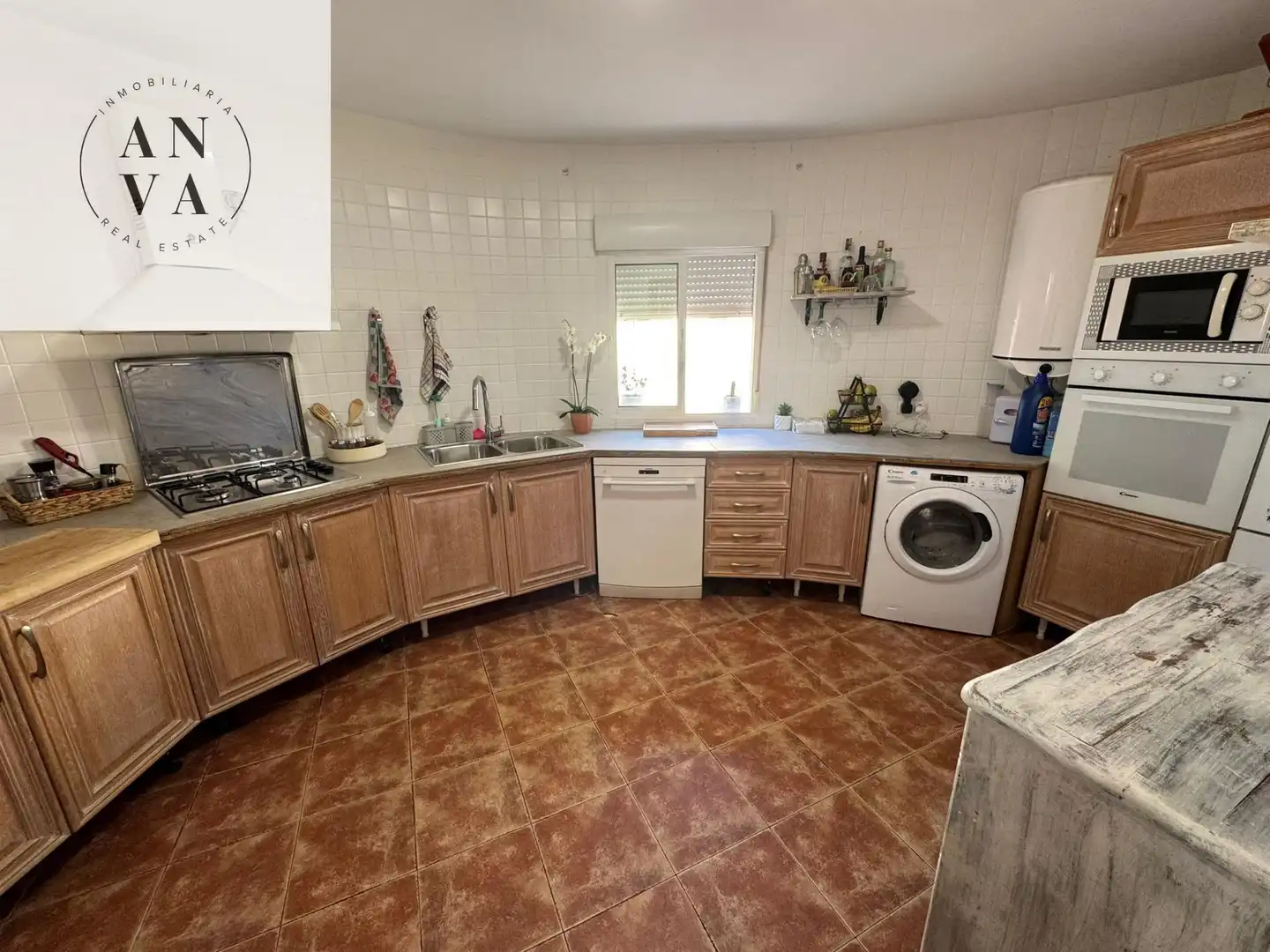 Cocina de Casa o chalet en venta en Busot con Aire acondicionado, Jardín privado y Terraza