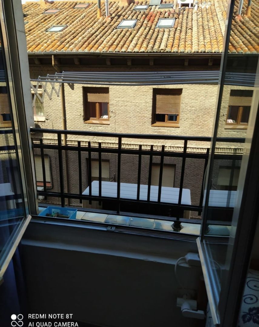 Terrassa de Estudi de lloguer en  Madrid Capital amb Aire condicionat, Moblat i Internet