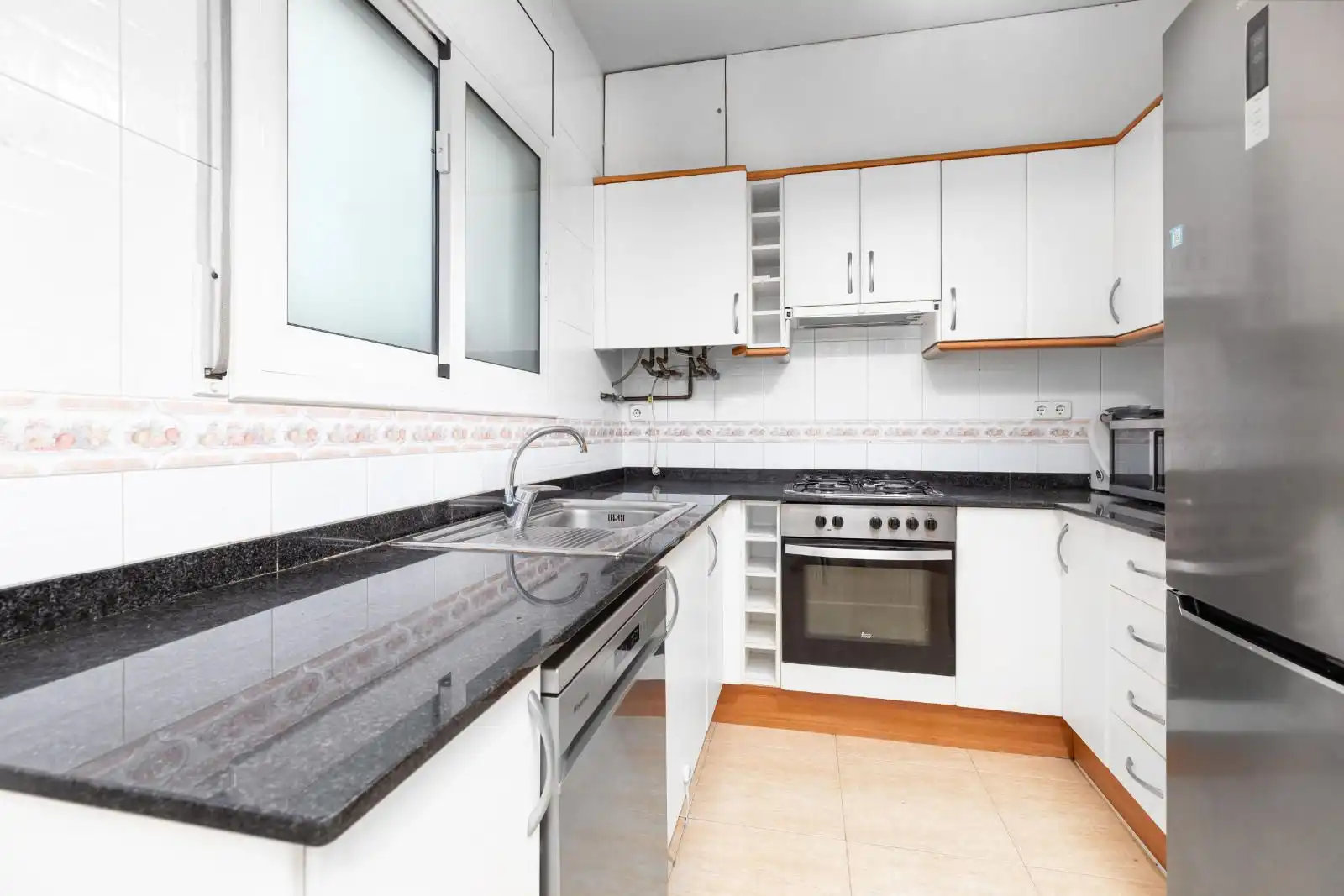 Cocina de Dúplex en venta en Parets del Vallès con Aire acondicionado, Calefacción y Terraza