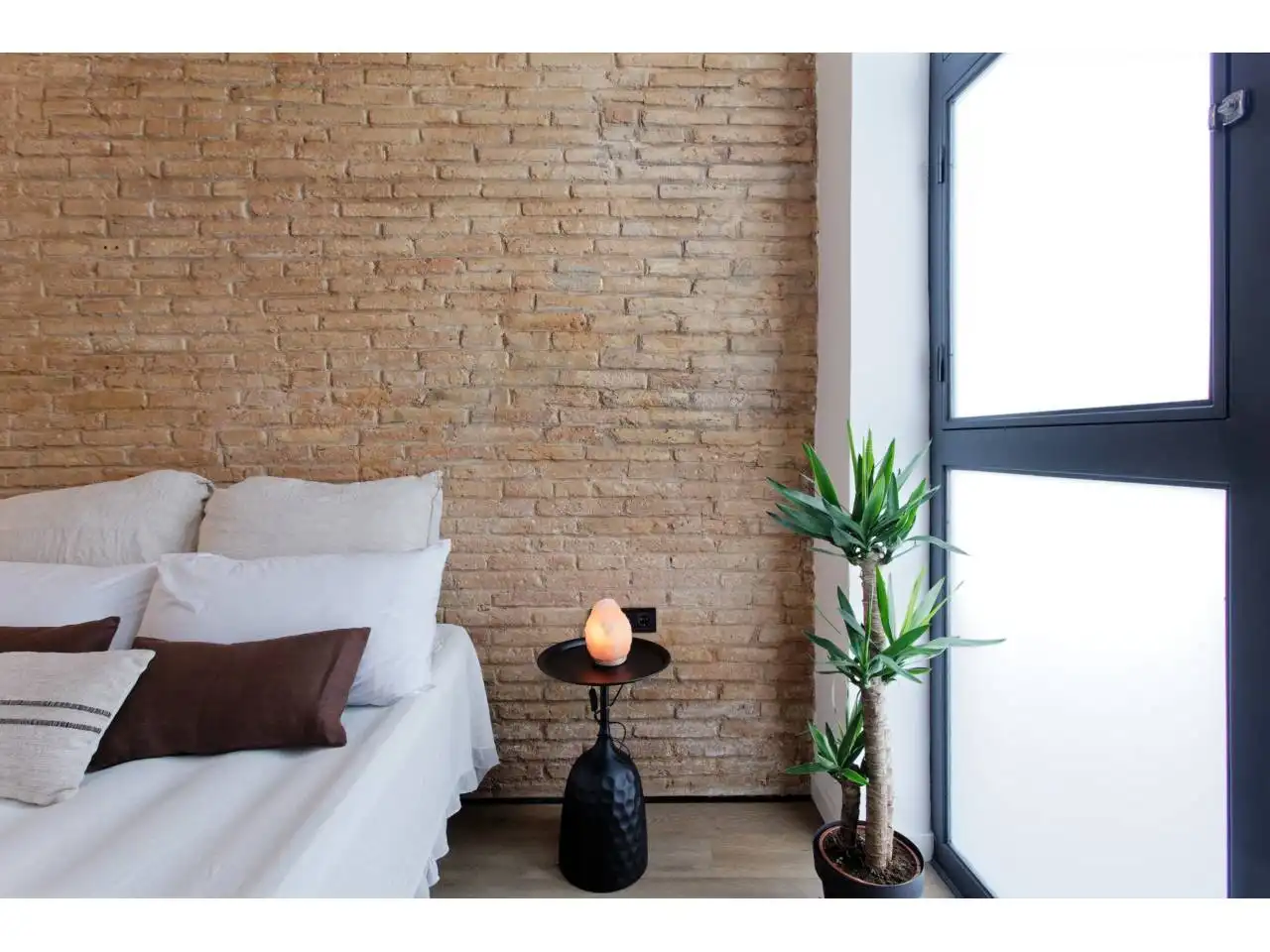 Bedroom of Duplexes for sale in Barcelona  with Air Conditioner, Heating and Parquet flooring