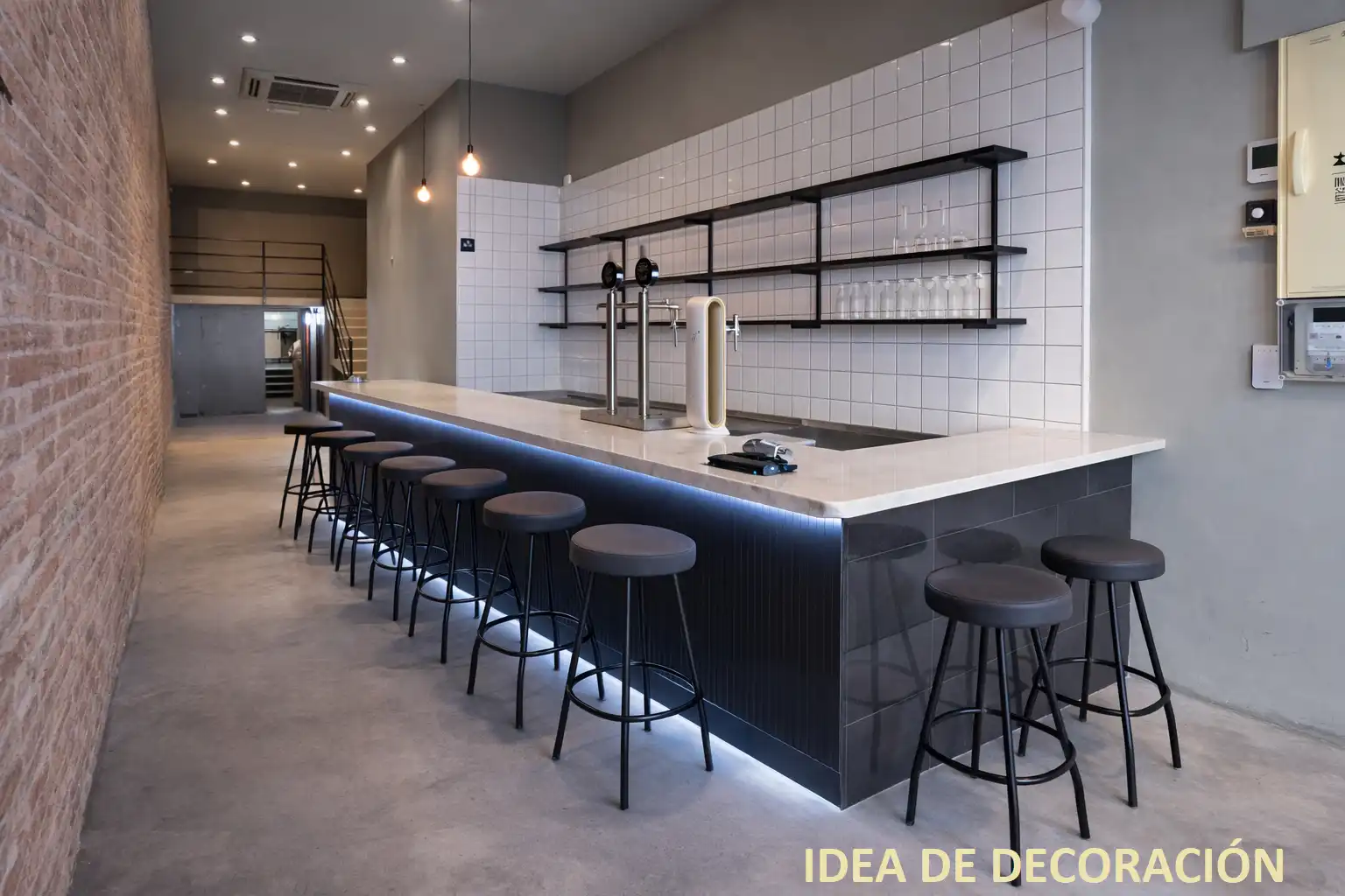 Cocina de Local en venta en Barcelona con Aire acondicionado, Terraza y Amueblado