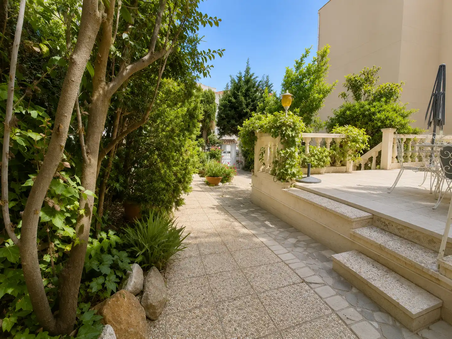 Terraza de Casa o chalet en venta en Madrid con Calefacción, Jardín privado y Parquet