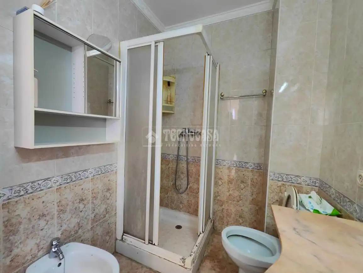 Bany de Casa o xalet en venda en Los Palacios y Villafranca amb Aire condicionat