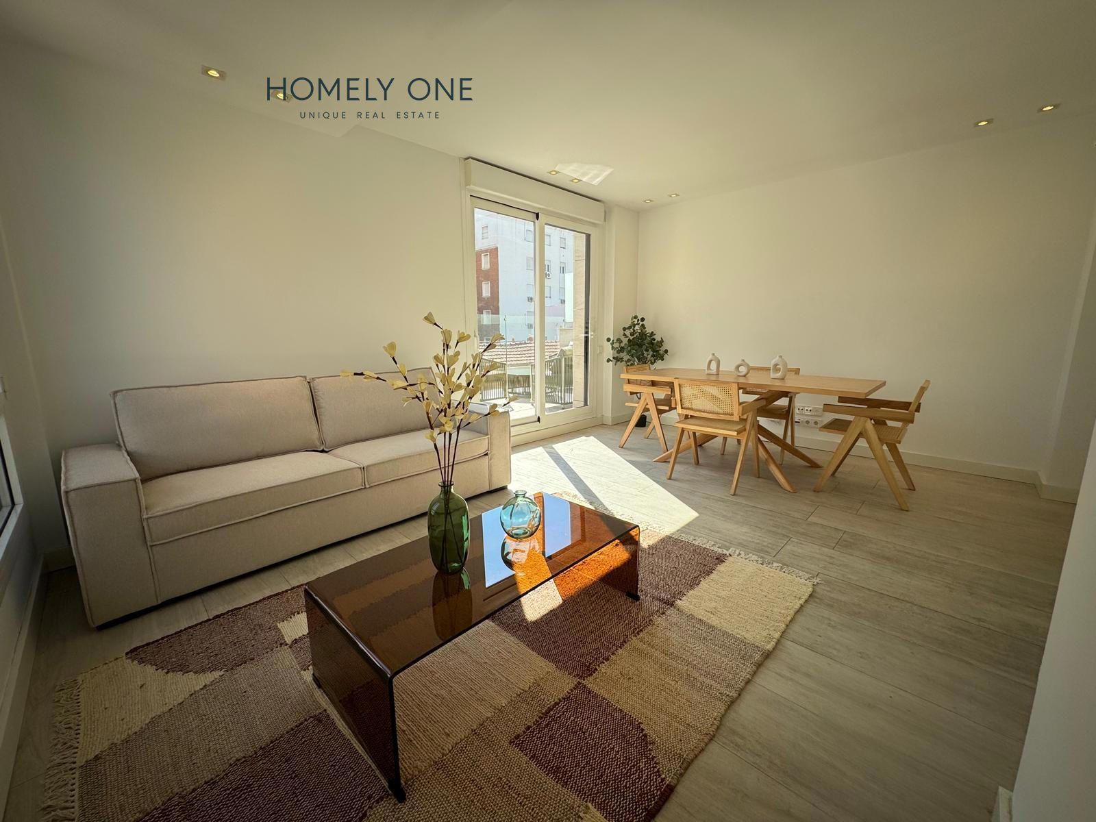 Living room of Attic to rent in  Madrid Capital  with Air Conditioner, Heating and Terrace