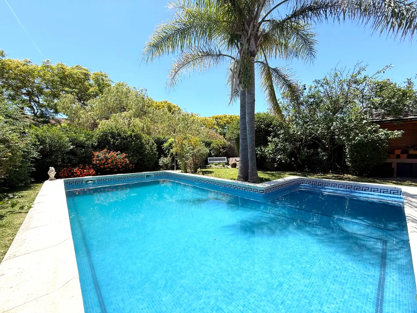 Detached house with pool for sale in Carrer de Josep Clarà, imagen 5