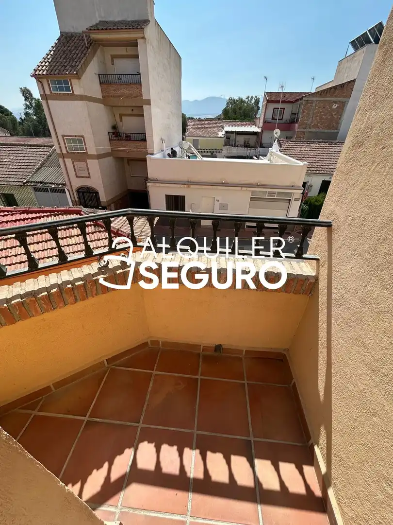 Flat for rent in de Ogijares, Avda. De los Ogíjares