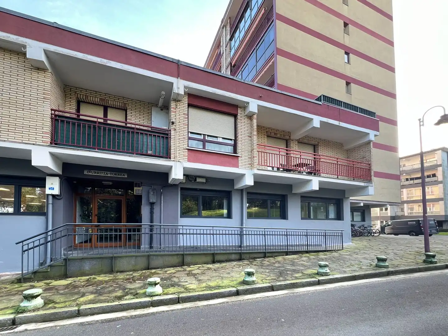 Außenansicht von Geschaftsraum zum Verkauf in Zarautz