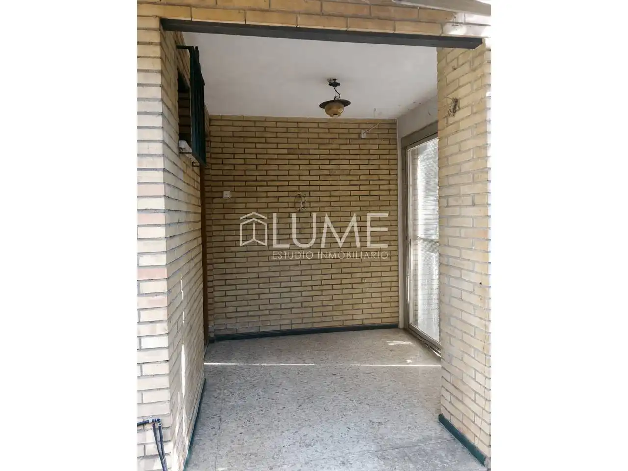 Houses for sale in Sevilla  with Air Conditioner and Community pool