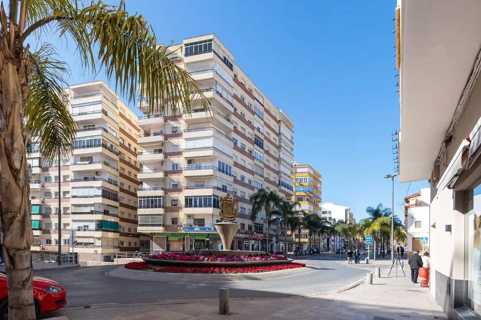 Vista exterior de Pis en venda en Motril amb Calefacció, Terrassa i Balcó
