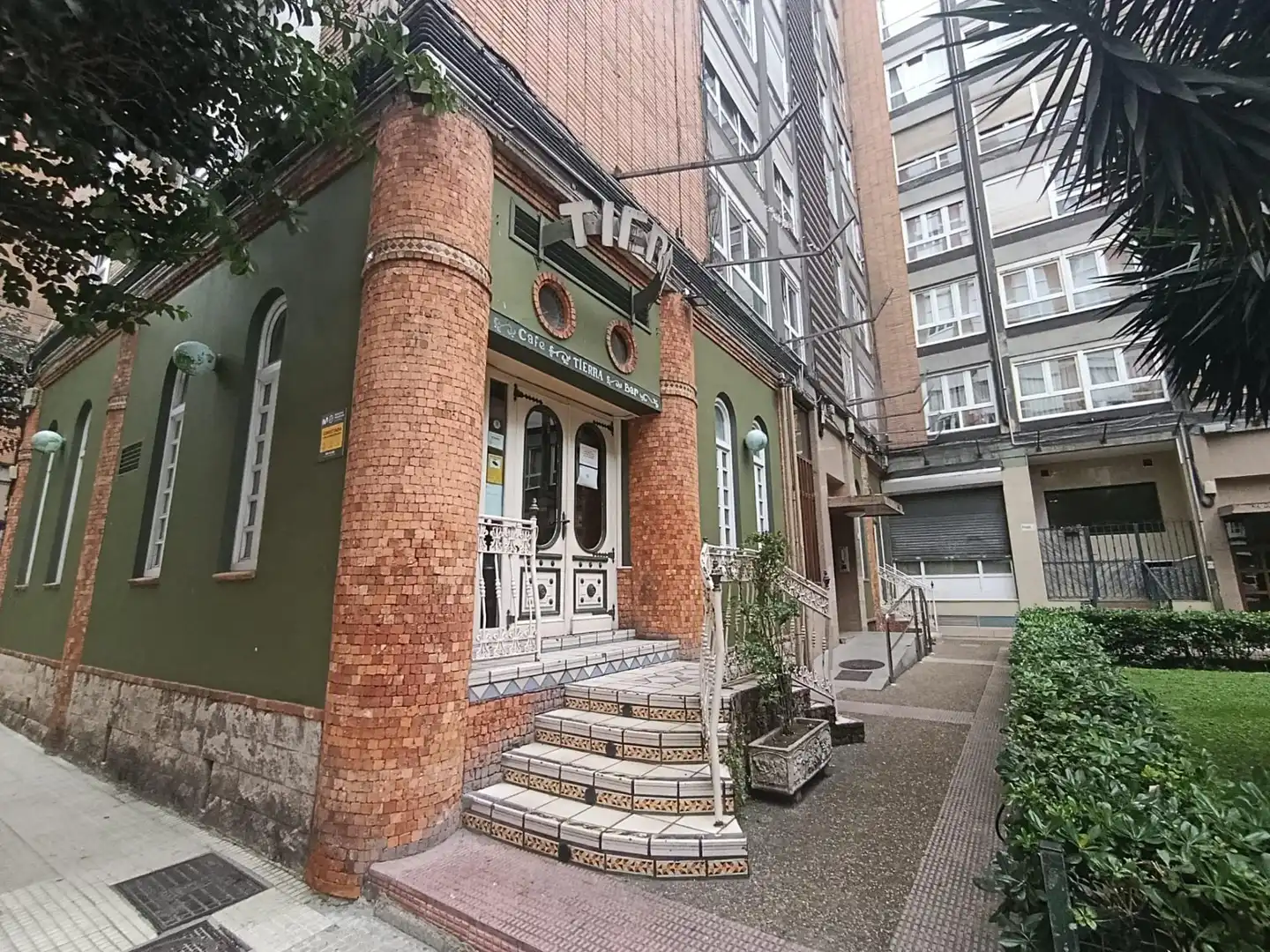 Vista exterior de Piso en venta en Este