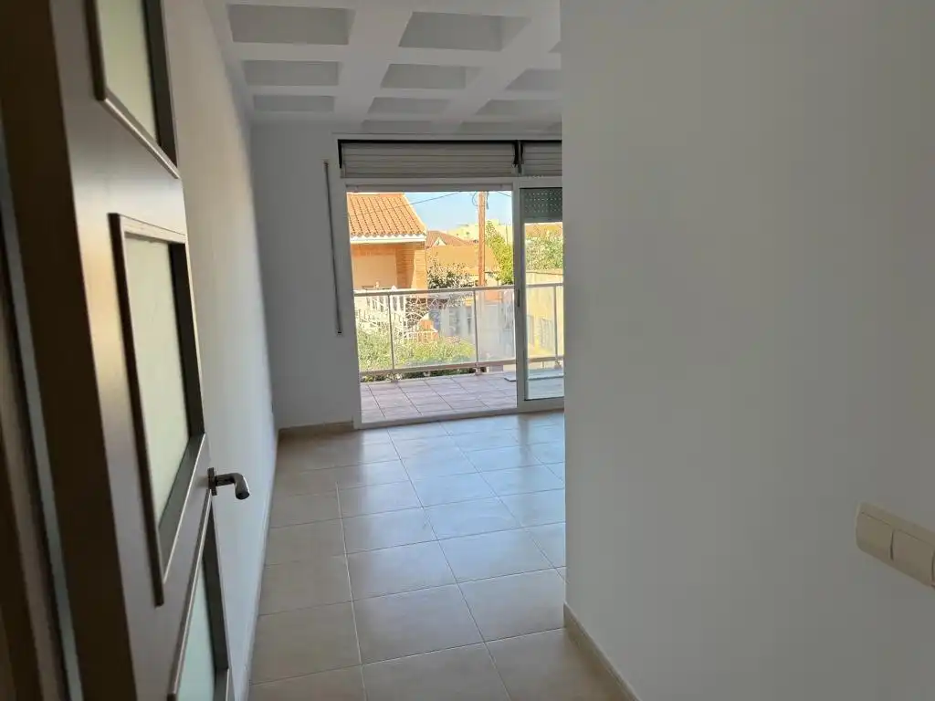 Habitación de Piso en venta en Deltebre con Aire acondicionado, Terraza y Trastero