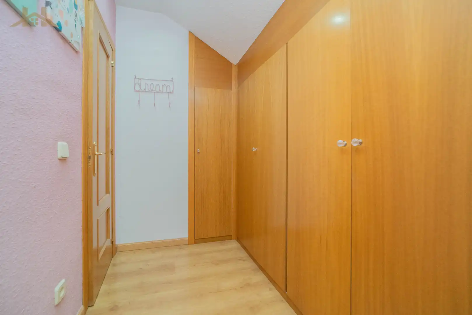 Casa adosada en venta en Leganés con Aire acondicionado, Calefacción y Jardín privado