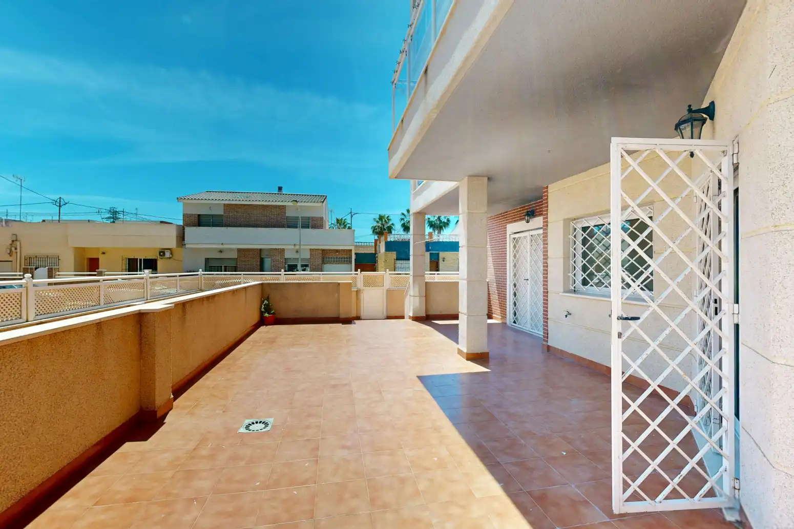 Terrasse von Wohnung zum Verkauf in Cartagena mit Privatgarten, Terrasse und Abstellraum