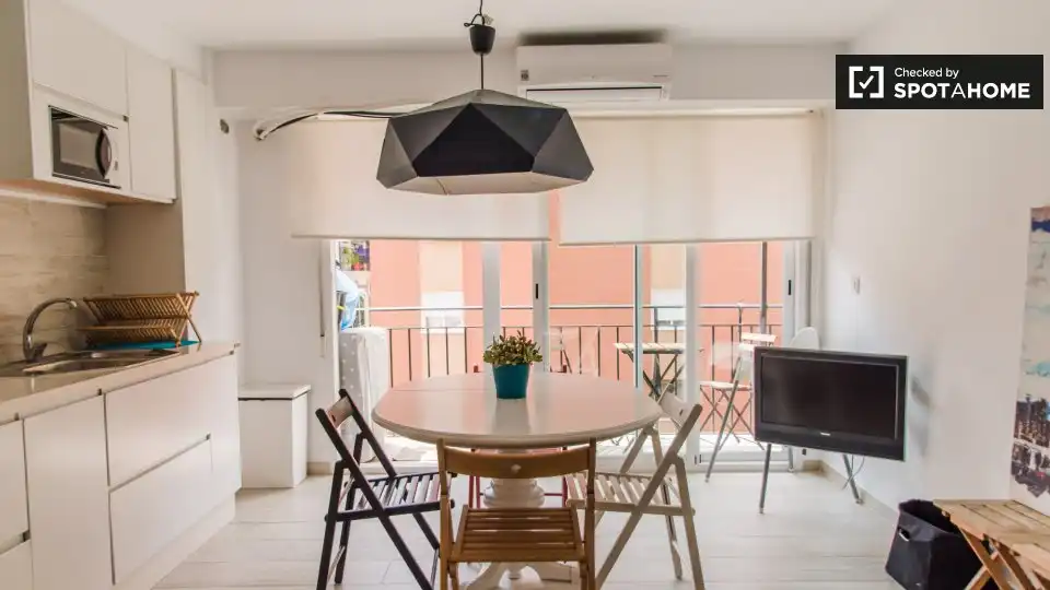 Appartamento con terrazza in affitto a Algirós, imagen 3