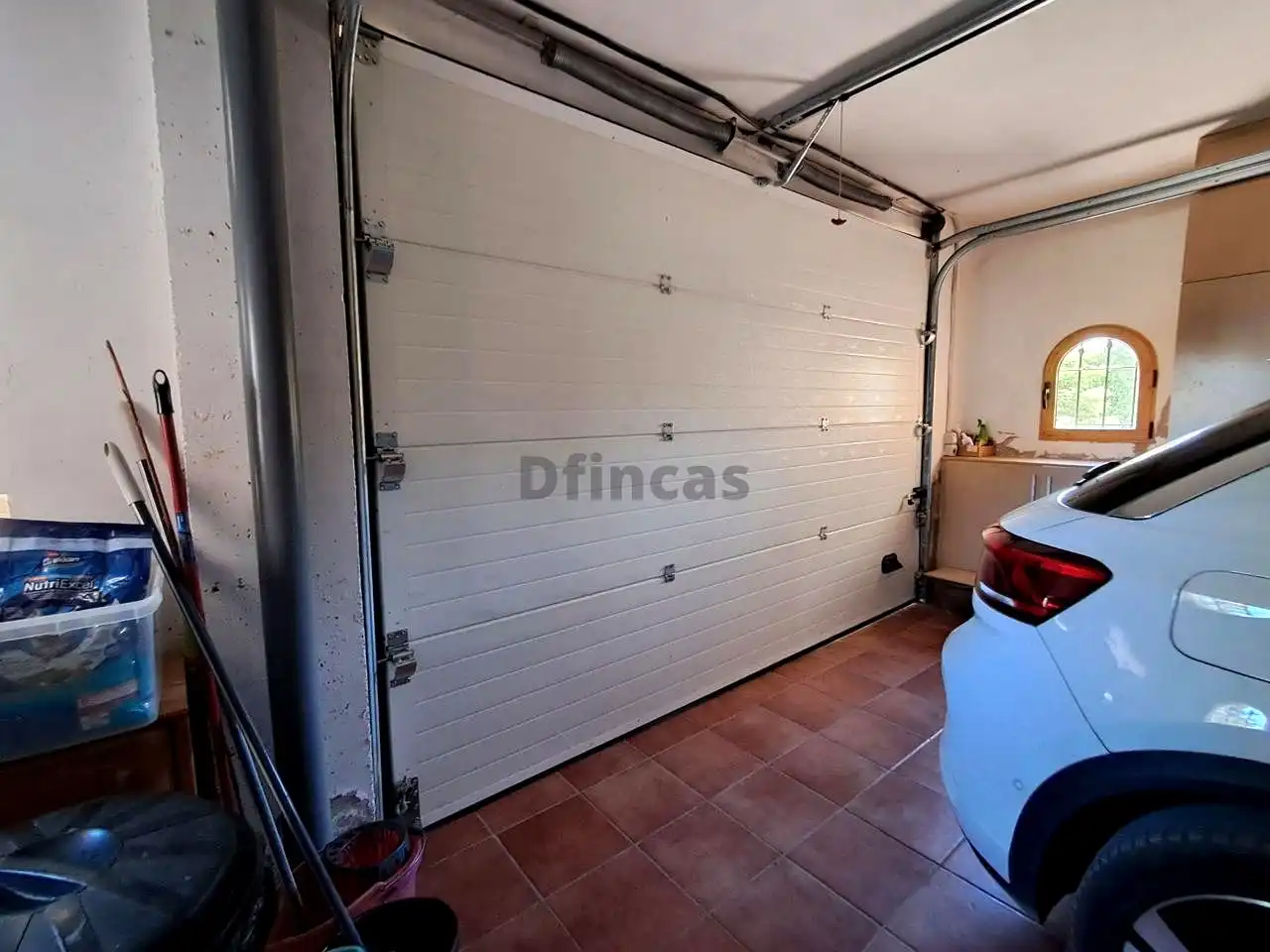 Aparcament de Casa o xalet en venda en Teruel amb Aire condicionat, Calefacció i Jardí privat