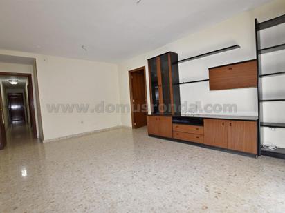 Living room of Flat for sale in Ronda  with Balcony