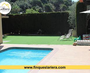 Swimming pool of House or chalet for sale in Arenys de Munt  with Heating, Private garden and Terrace