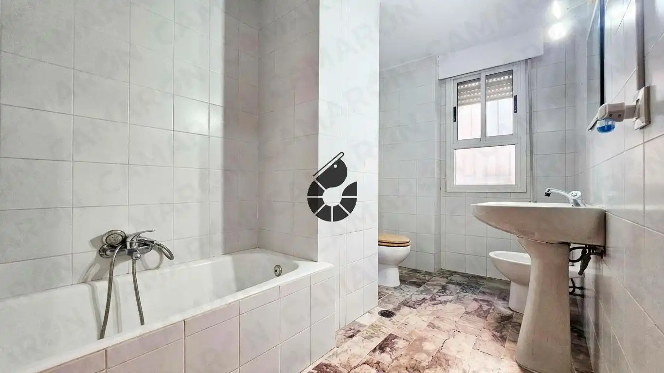 Badezimmer von Erdgeschoss zum Verkauf in Cerro - Amate