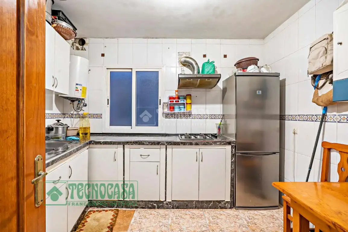 Küche von Wohnung zum Verkauf in La Mojonera mit Klimaanlage, Heizung und Terrasse