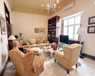 Sala d'estar de Pis en venda en  Cádiz Capital