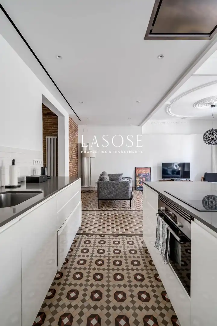 Flat with terrace for sale in Ronda de Sant Antoni, imagen 10