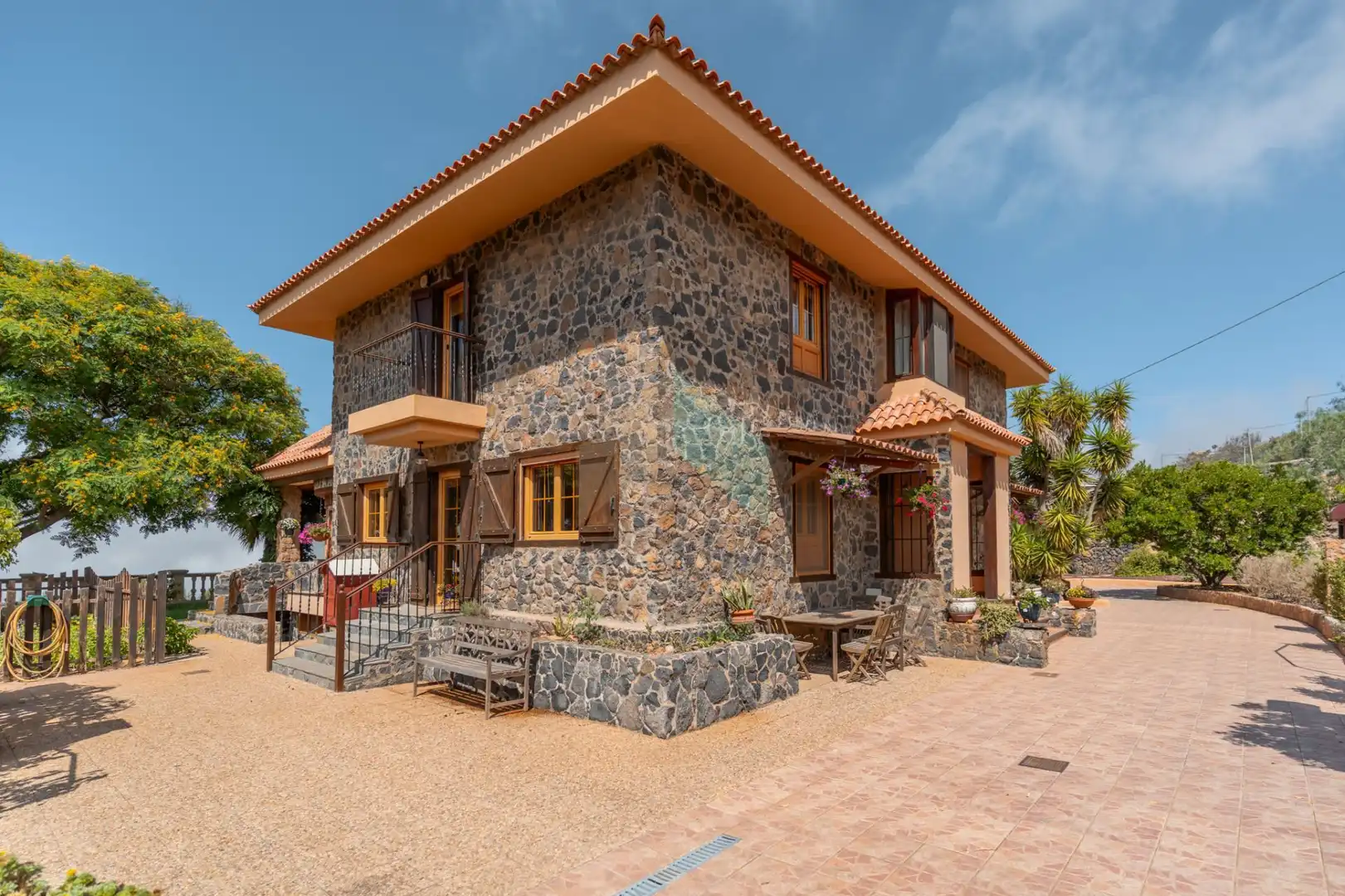Vista exterior de Casa o chalet en venta en Arona con Aire acondicionado, Calefacción y Jardín privado