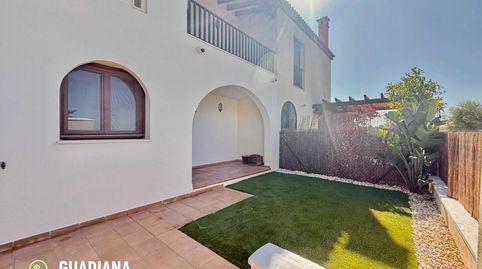 Foto 3 de Casa adosada en venta en Avenida Blasco Ibañez, 21, Costa Esuri, Ayamonte