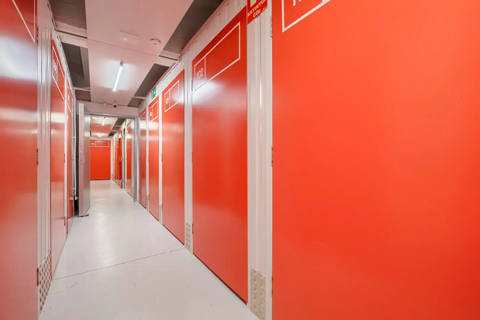 Storage room for rent in Madrid  with Alarm