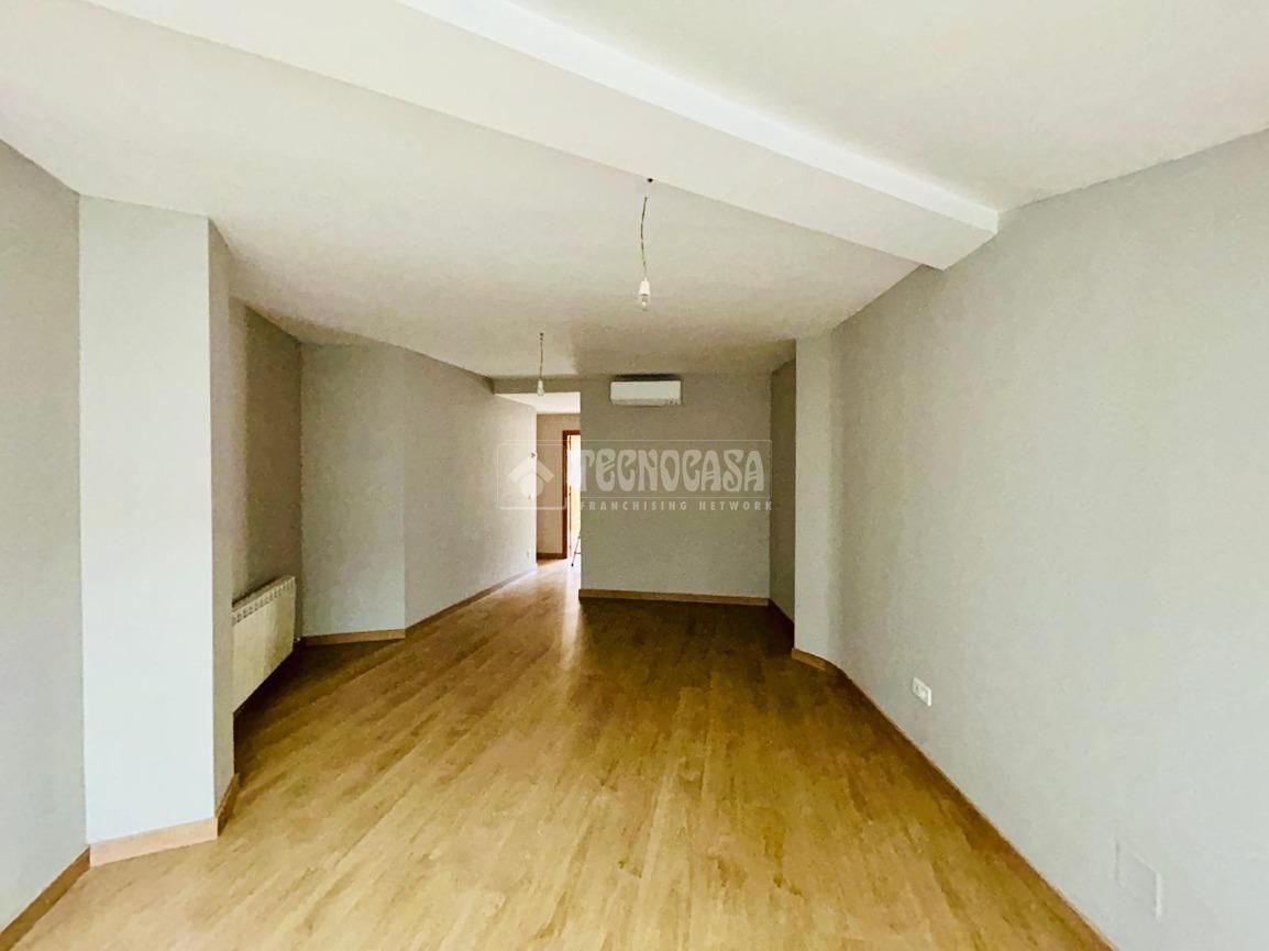 Wohnzimmer von Wohnung zum verkauf in Tudela de Duero mit Klimaanlage