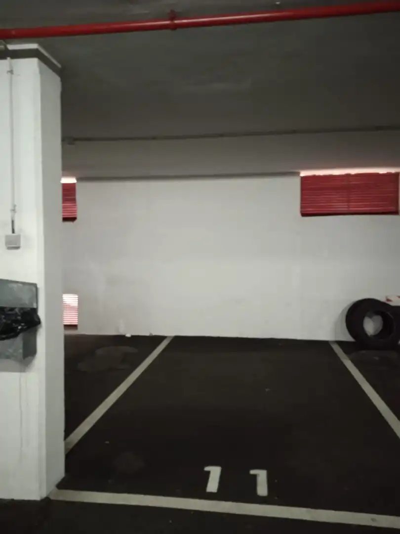 Parkplatz von Garage zur Miete in Gijón 