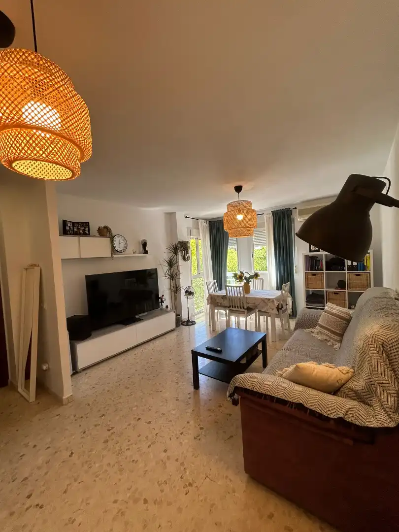 Living room of Flat for sale in Sevilla  with Air Conditioner and Terrace