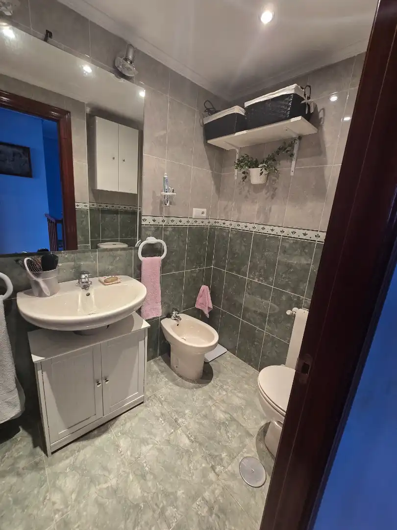 Baño de Dúplex en venta en Bareyo con Calefacción, Parquet y Terraza
