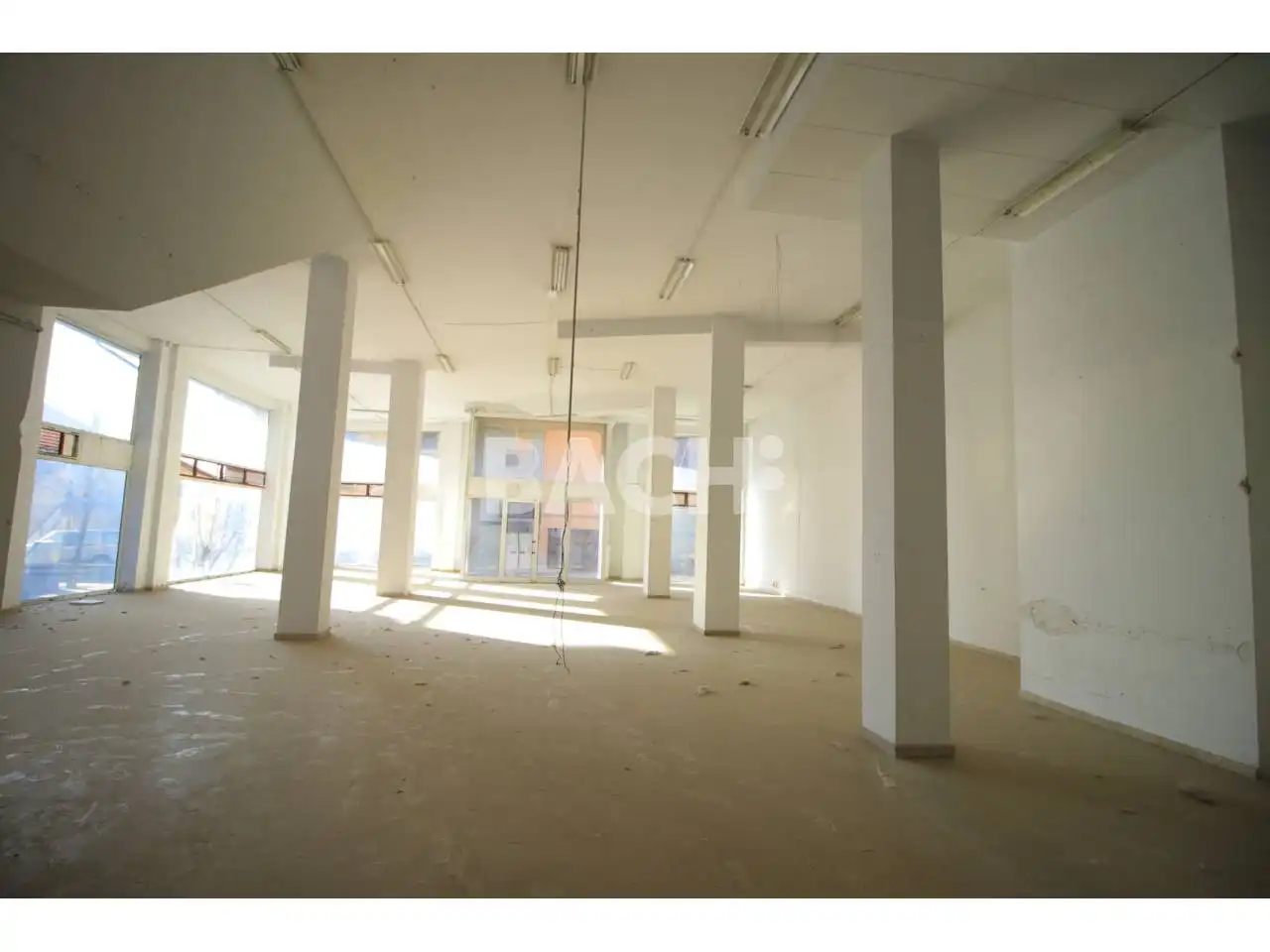 Locale commerciale in affitto a Plaza Lluis Companys 1, imagen 20