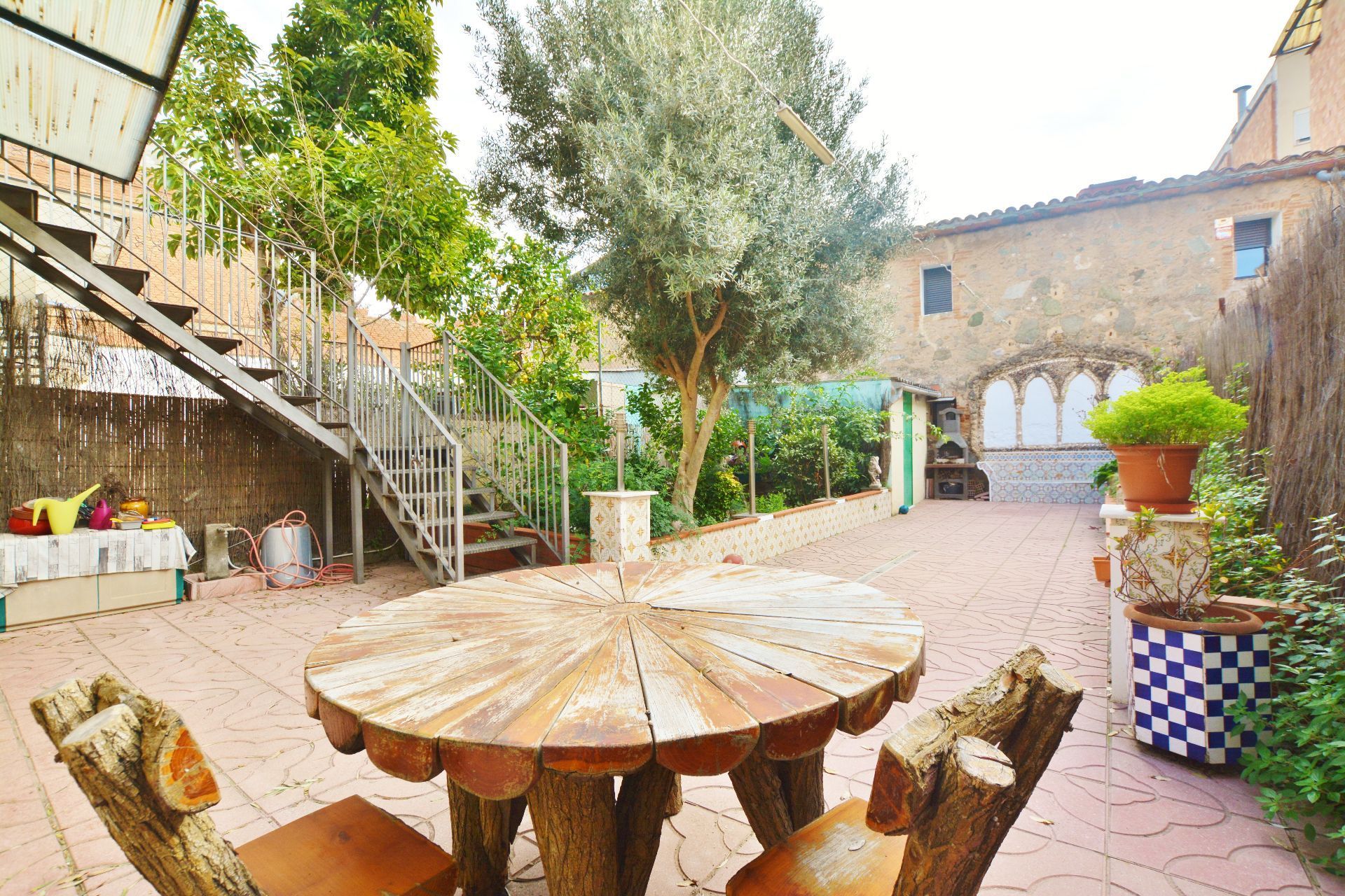 Jardí de Dúplex en venda en Santa Coloma de Gramenet amb Aire condicionat, Calefacció i Terrassa