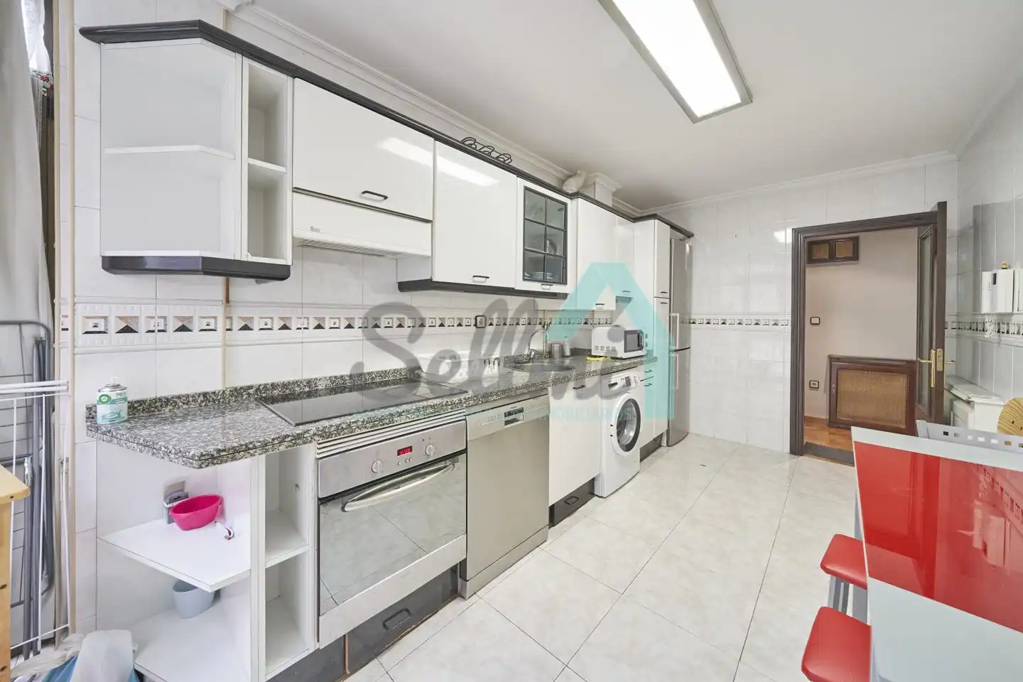 Flat for rent in Félix Aramburu, Auditorio - Seminario - Parque de Invierno
