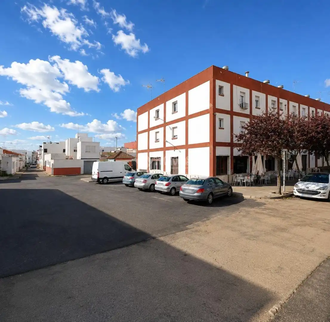 Vista exterior de Piso en venta en Isla Cristina con Aire acondicionado, Terraza y Amueblado