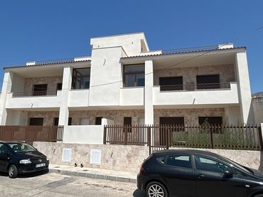 Piso en venta en Hondón de las Nieves / El Fondó de les Neus