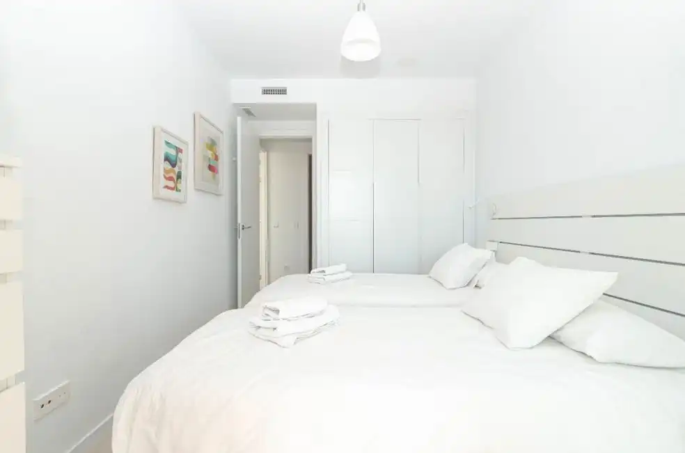 Apartament amb piscina en venda a Puerto Deportivo, imagen 10