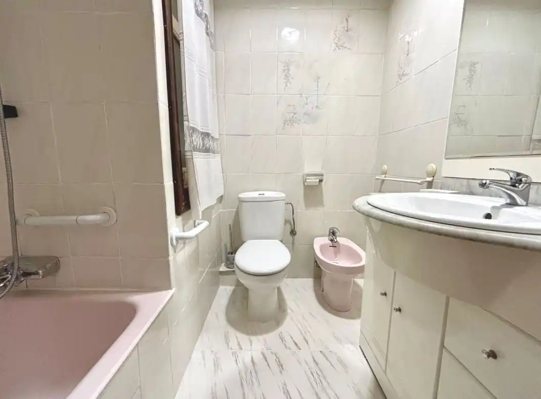 Piso en venta en Gordóniz Kalea, Rekalde Centro