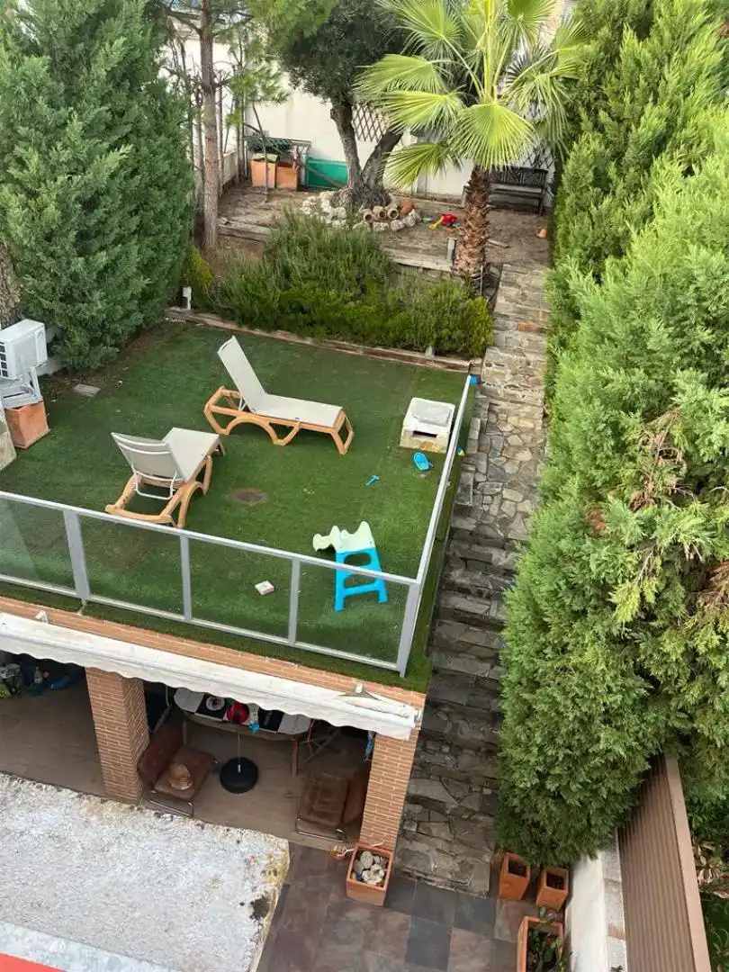 Terrassa de Casa o xalet en venda en Toledo amb Aire condicionat, Jardí privat i Parquet