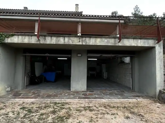 Parking de Casa o chalet en venta en Bescanó con Calefacción, Jardín privado y Parquet